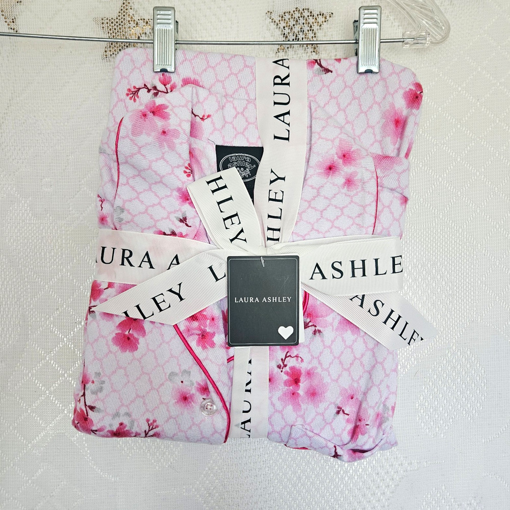 Laura Ashley Women's Medium Floral Knit Button-Up Collared Pajama Set Cozy